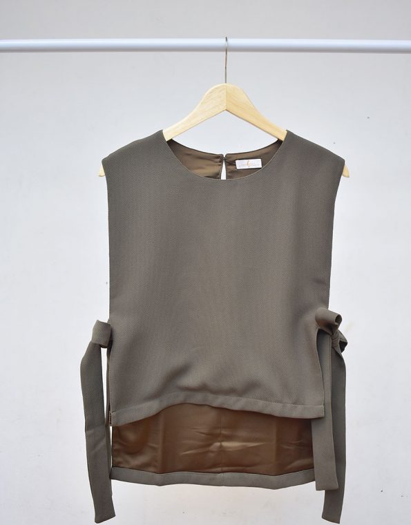 ameera-vest-4